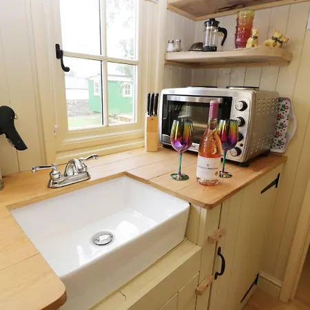 Jamie's Hide Bowness-on-Solway